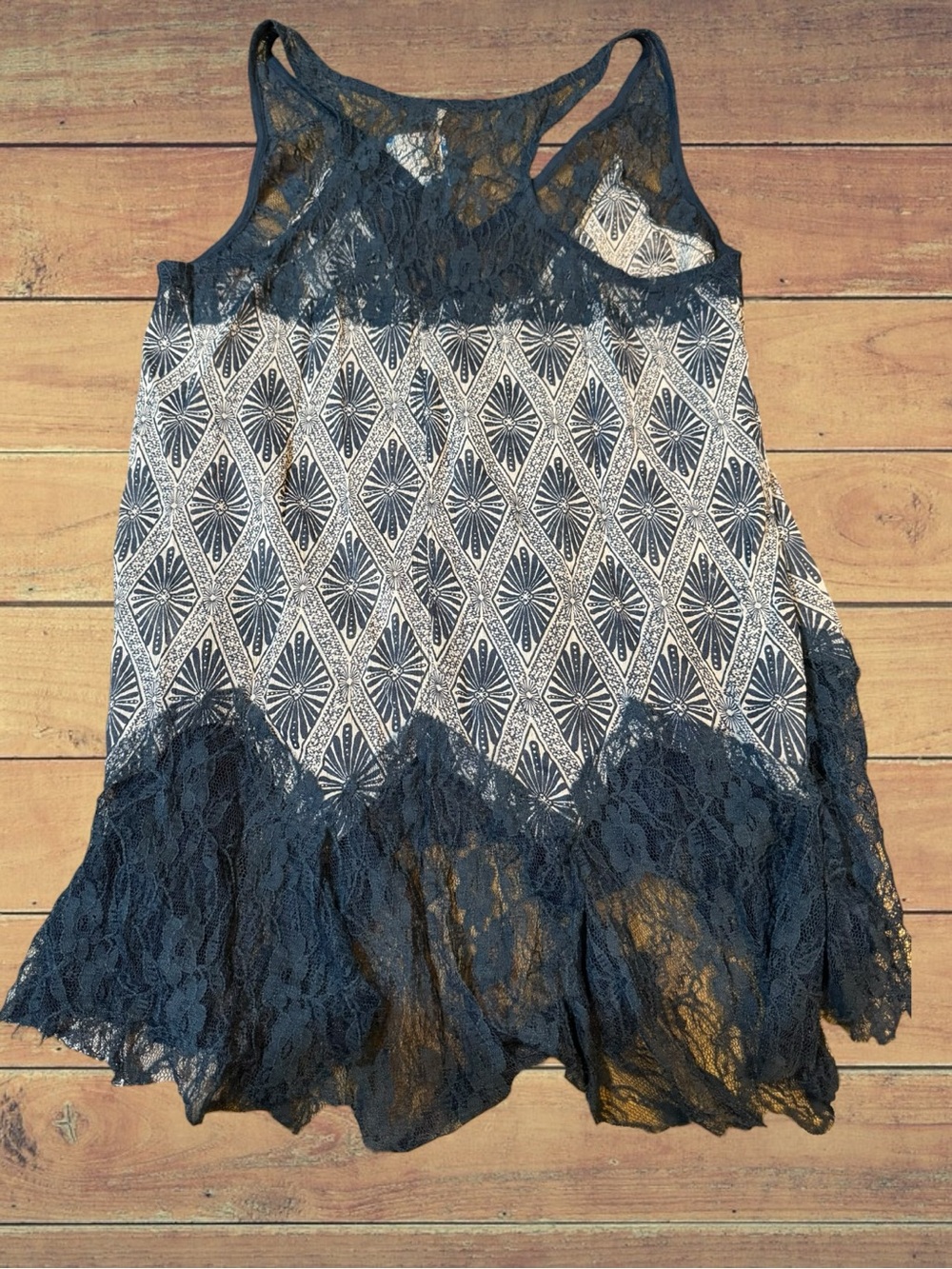 Free People Printed Cami Bell Trapeze Tank Top - Boho Lace Tunic NWT Size Small - Picture 11 of 15